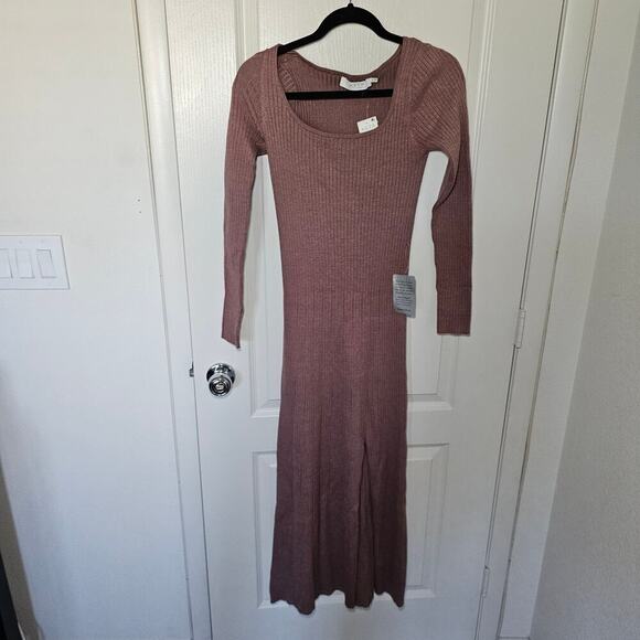ASTR scoop neck midi mauve dress size M - Picture 2 of 7